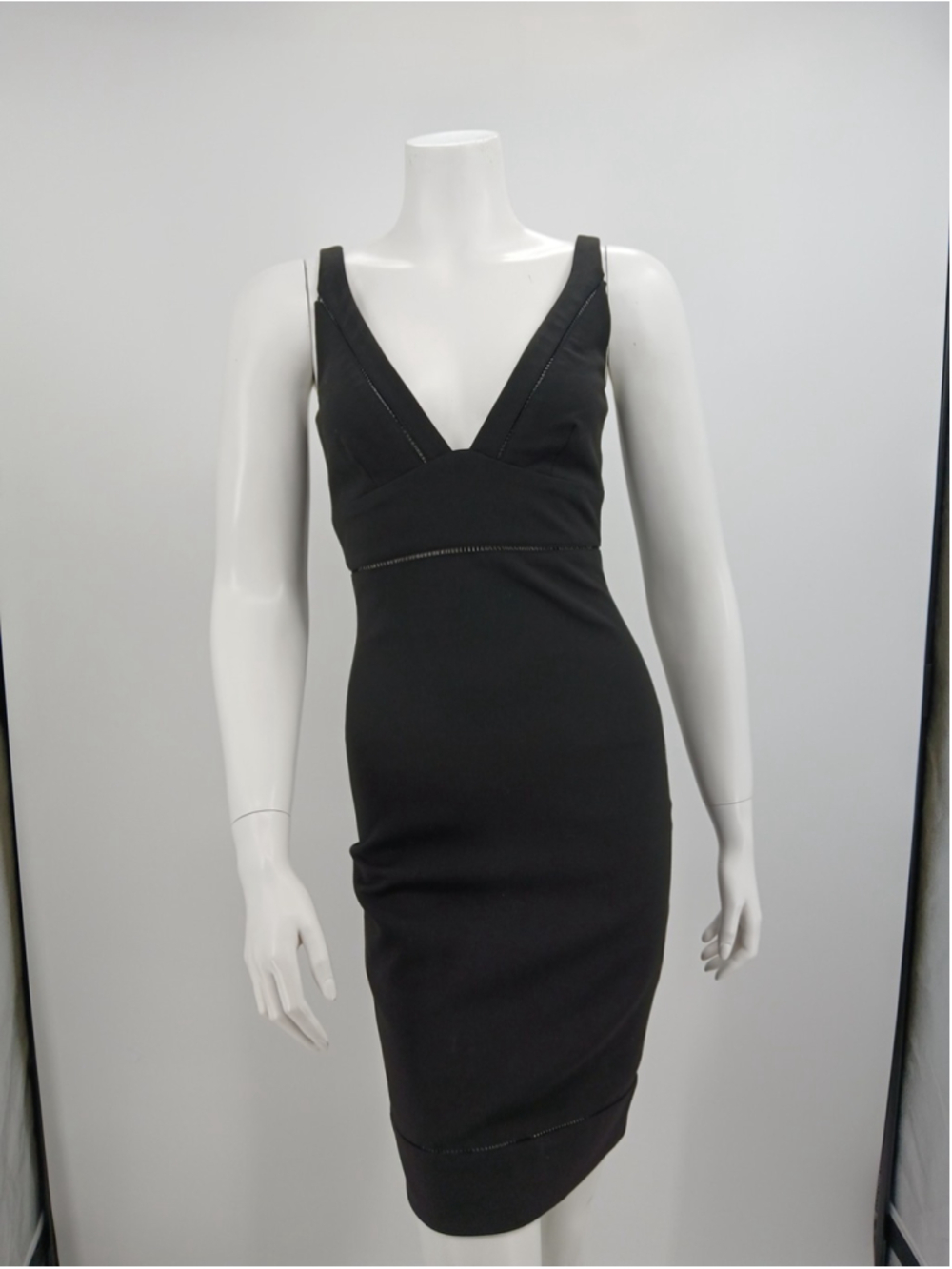 Elizabeth and James 'Suzi' Black Sheath Dress Size 2